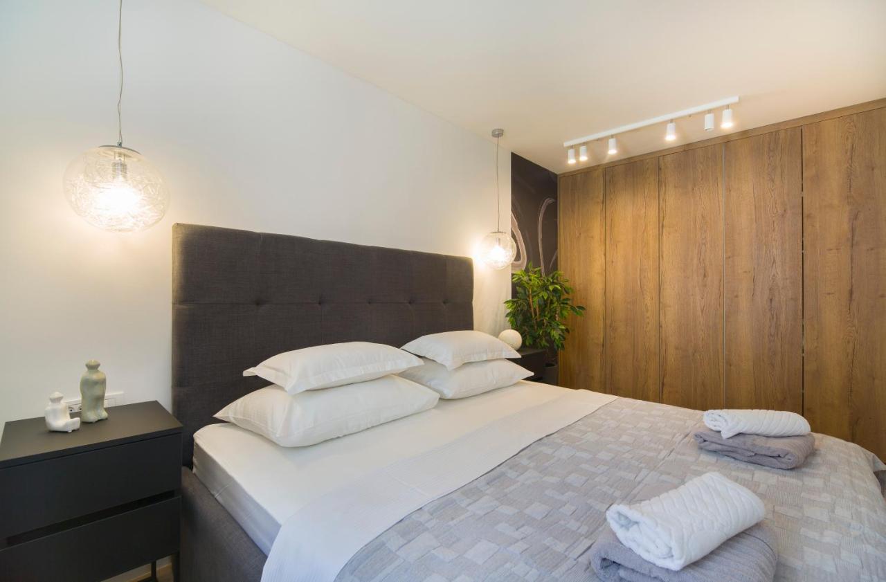 Marina Heart Of Zadar Apartment Exterior photo